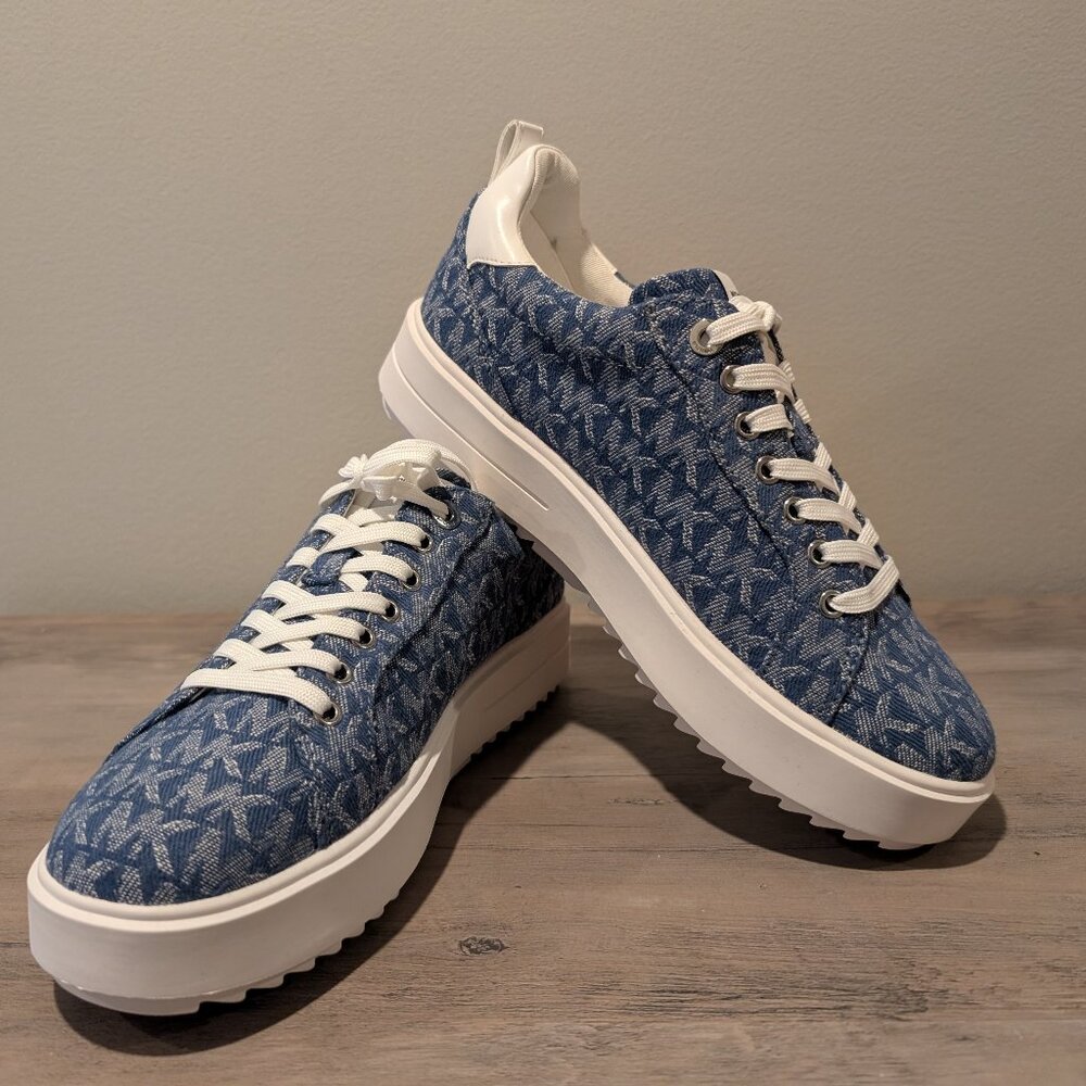 Michael Kors Two-Tone Logo Platform - Blue, Size 7.5